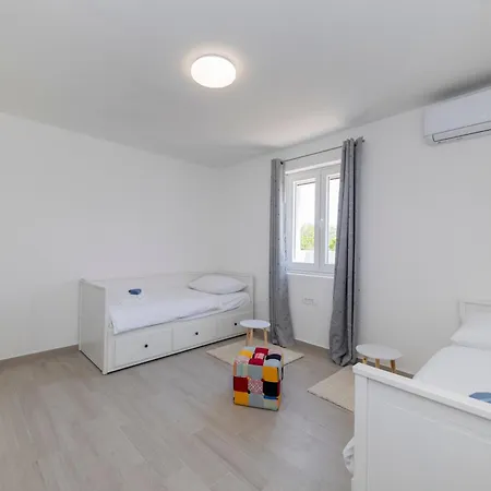 Holiday House Beram Zadar Exterior photo